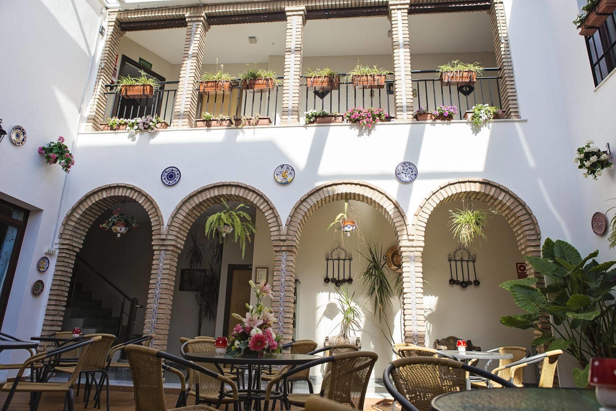 Hotel De Los Faroles Cordoba Exterior photo